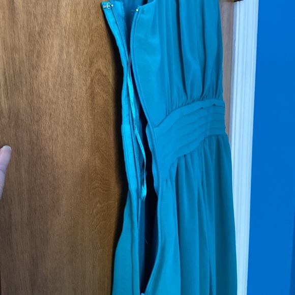 Dress - Picture 4 of 7